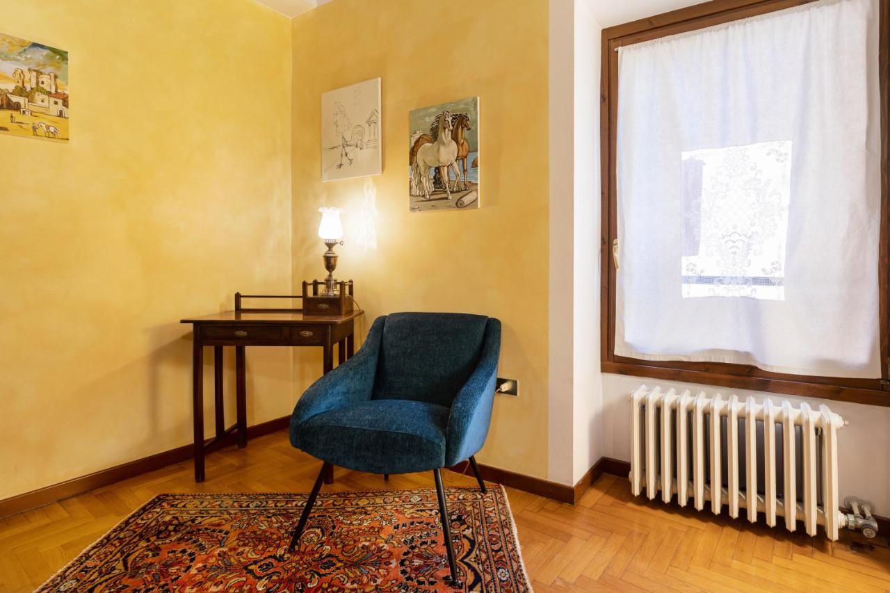Citta Antica Charming Flat Appartement Verona Buitenkant foto