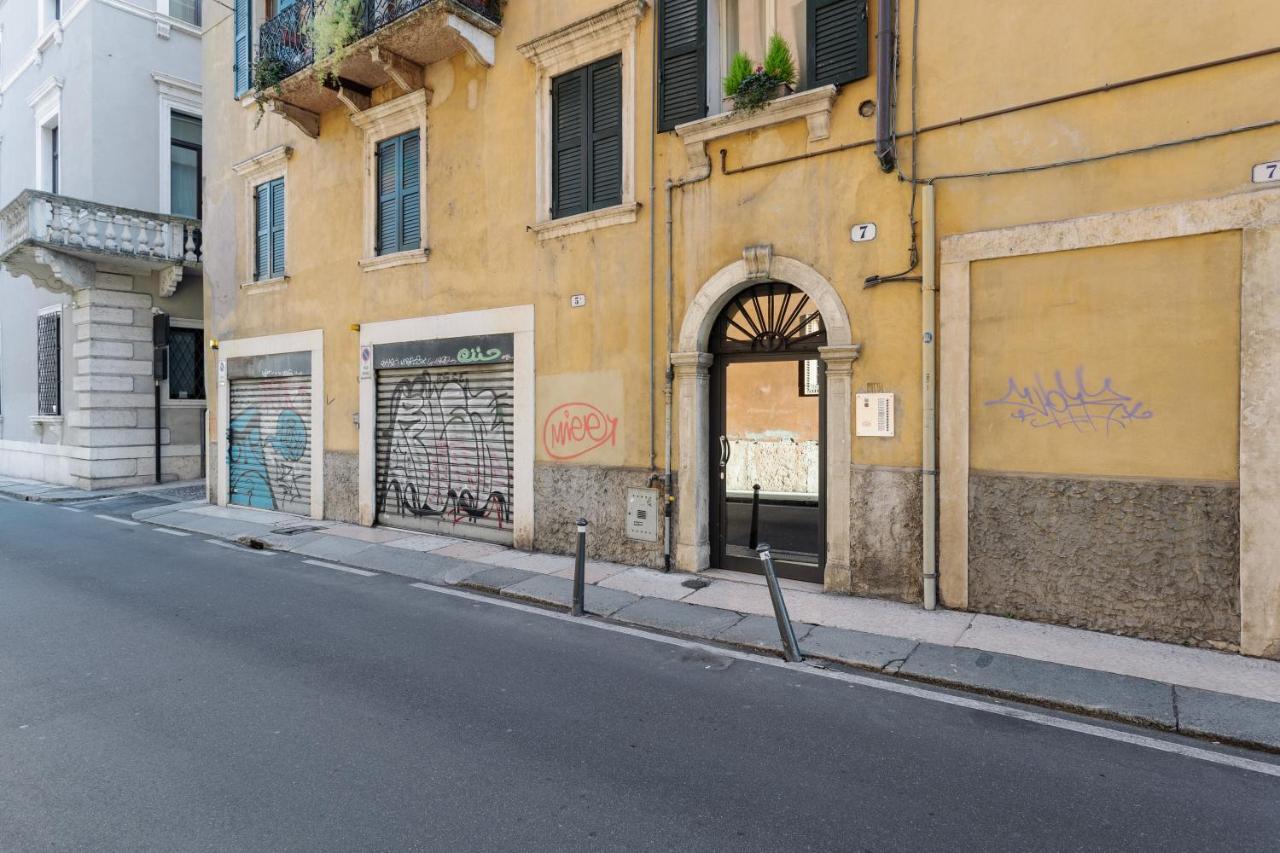 Citta Antica Charming Flat Appartement Verona Buitenkant foto