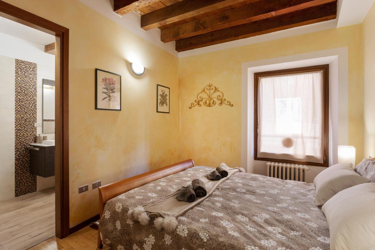 Citta Antica Charming Flat Appartement Verona Buitenkant foto